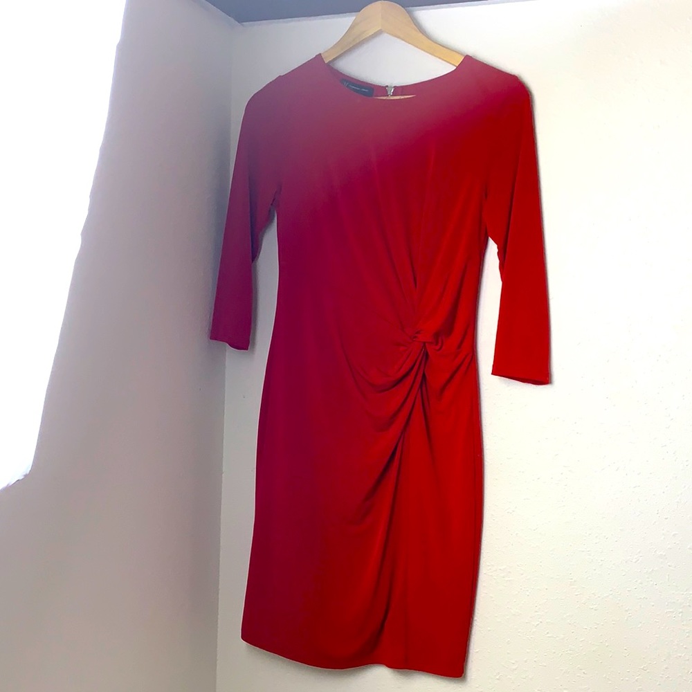 Red fitted mid-long sleeve dress with zipper back